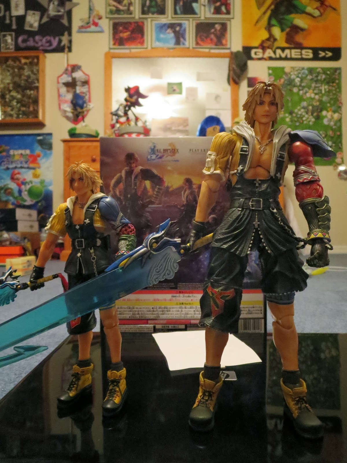 Final Fantasy X Tidus Play Arts Kai Action Figure