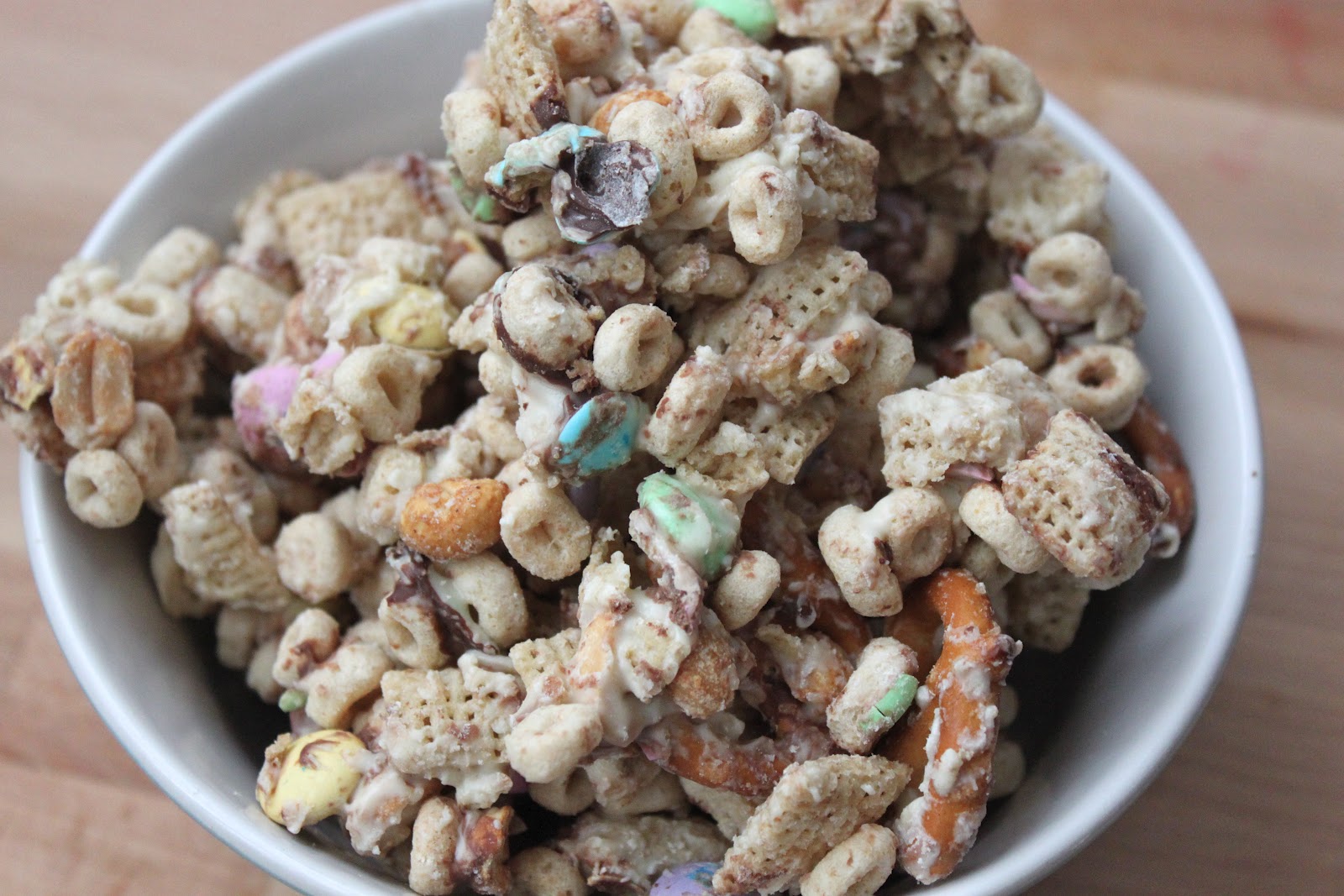 White Chocolate Cereal Mix Smashed Peas & Carrots