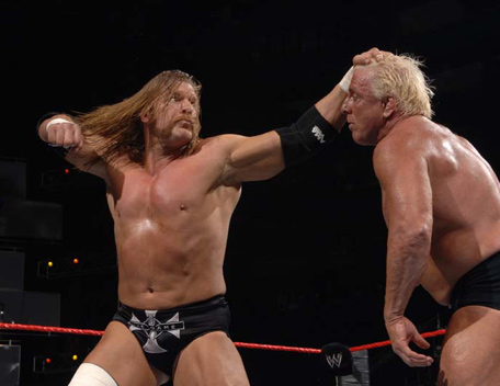 WWE: World Wrestling Entertainment - Flair vs Triple H: