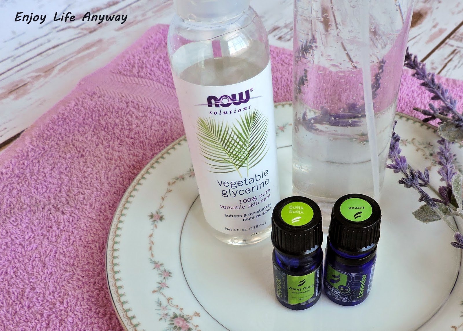 Enjoy Life Anyway DIY Moisturizing Leave In Hair Conditioning Spray