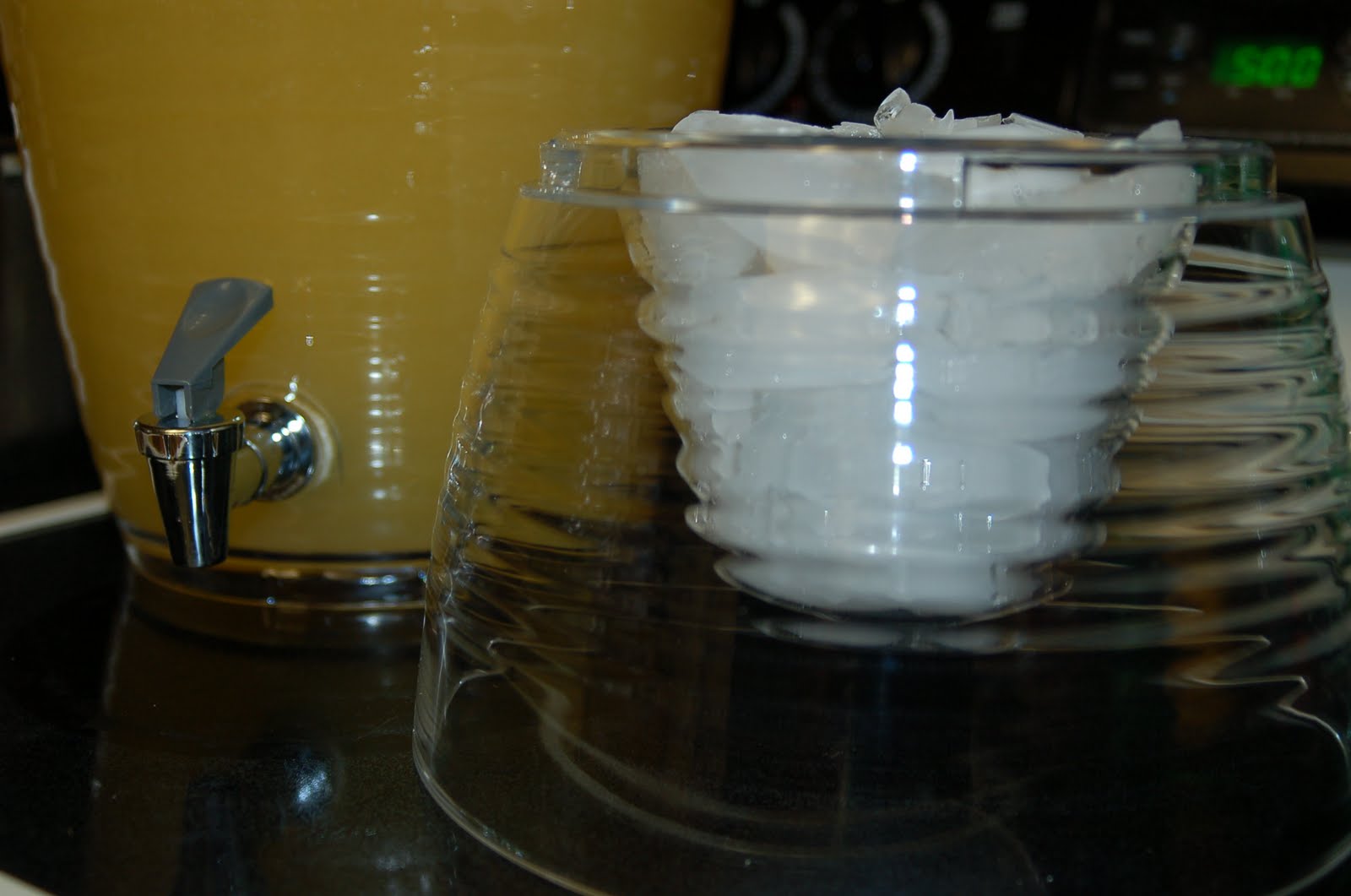 BJ's CreativeWare Beverage Dispenser & Fruit Punch Recipe