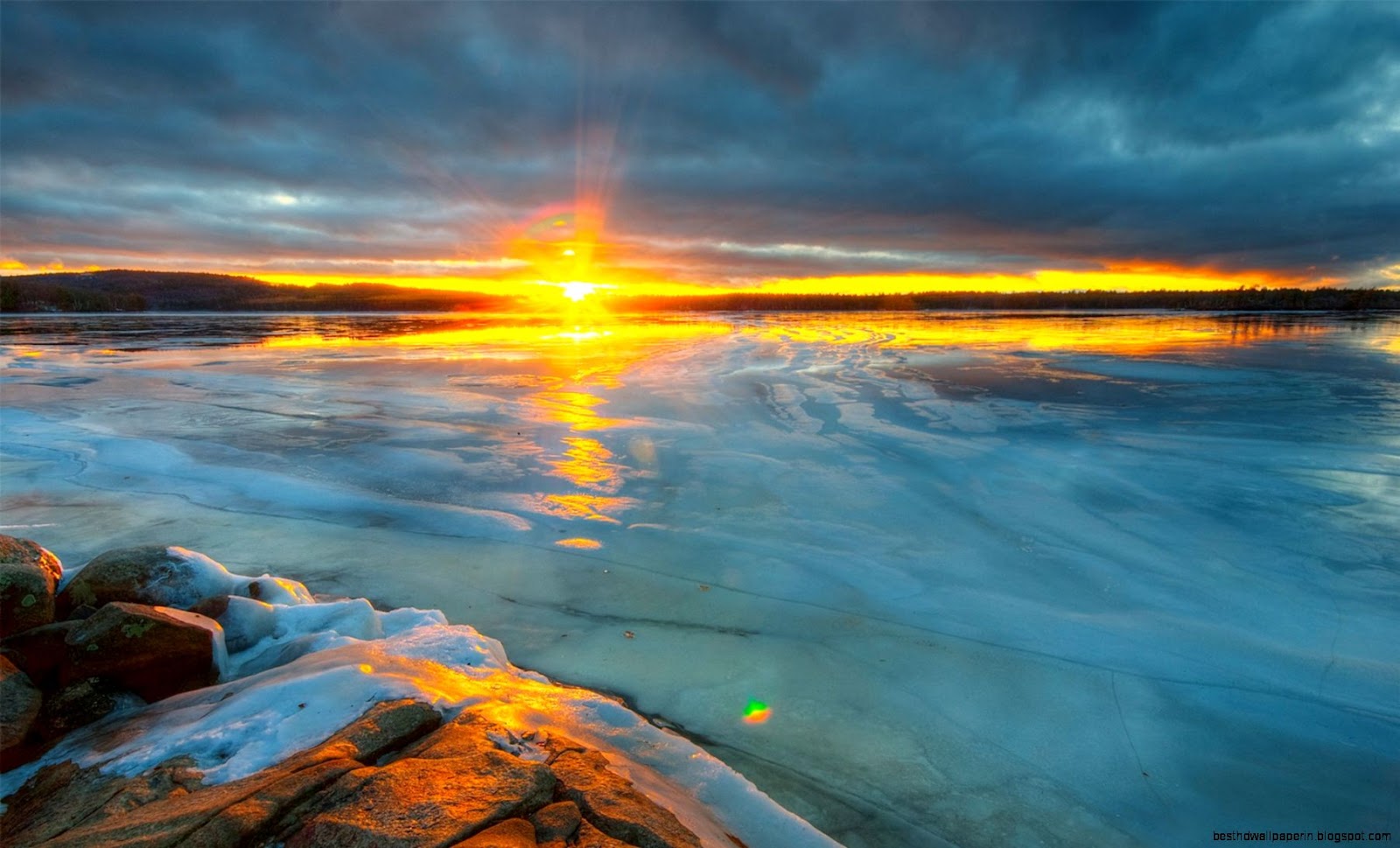 High Definition Ocean Sun Sets High Definition Ocean Sun Sets