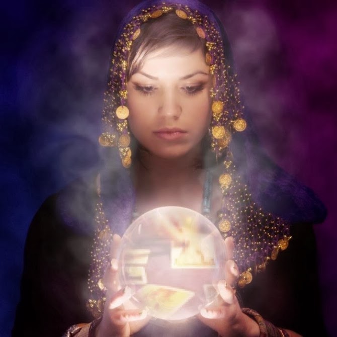 L'Angolo di Lilith La Sfera Di Cristallo.. i Suoi Oracoli e i Suoi