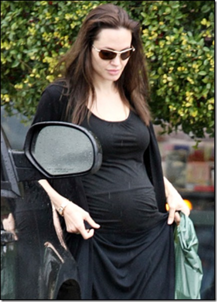 celebrity pregnant moms