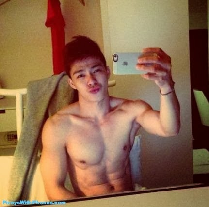 Tumambay si Jordan sa hotel na yun at inabangan si Richard. Matindi