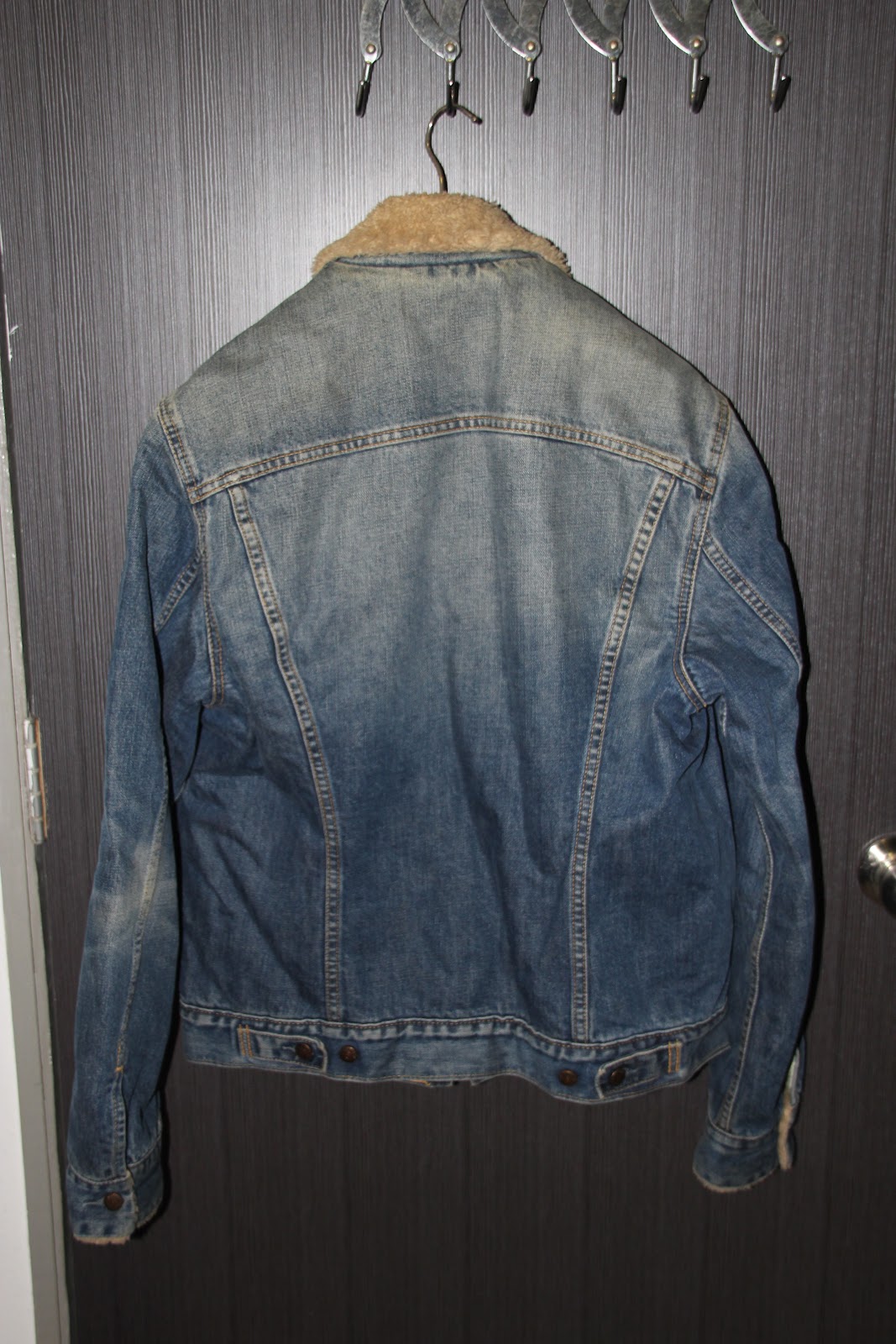 levis denim jacket with sheep's wool lining