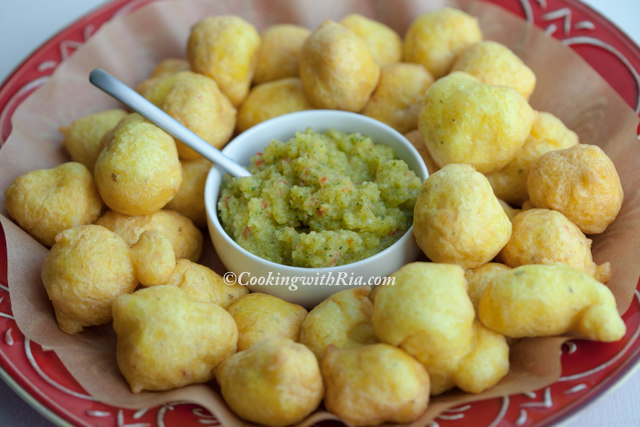 Aunty Jang's Pholourie