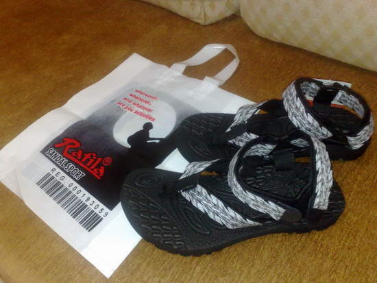 sandal+rafila+putih.jpg