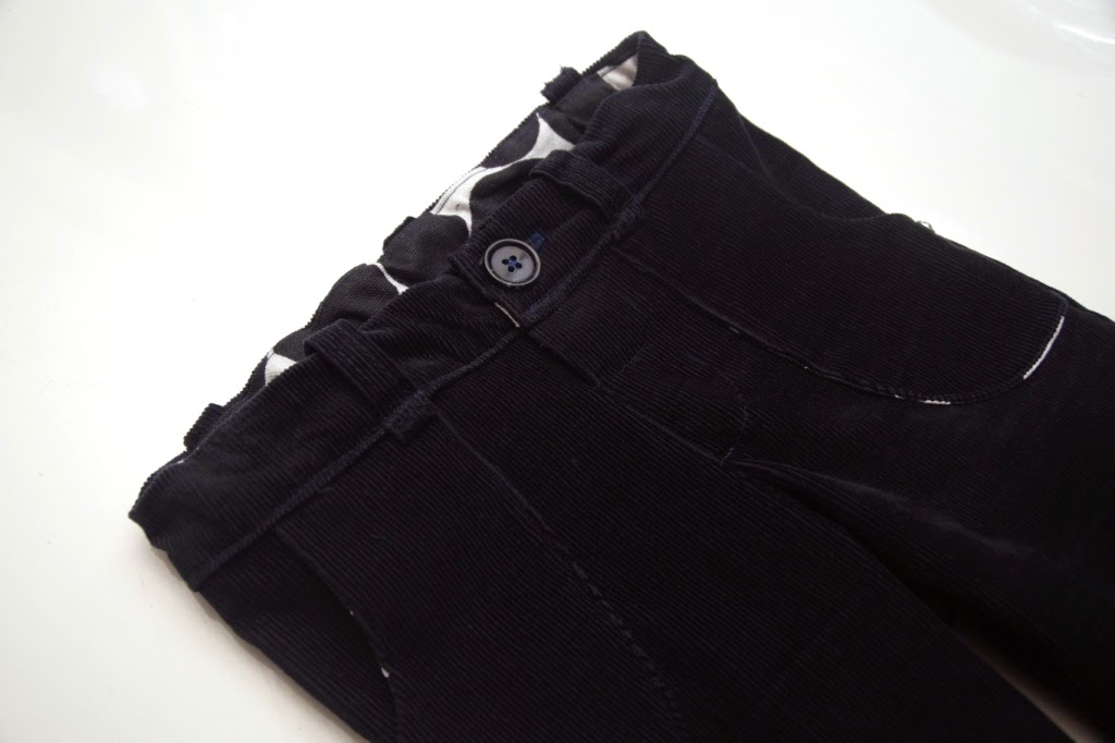 small fry skinny jeans free 2T (pattern Titchy Threads) - huisje boompje boefjes small fry skinny jeans free 2T (pattern Titchy Threads) - huisje boompje boefjes