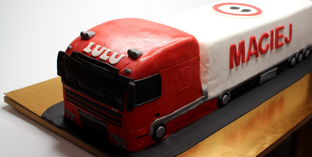 DAF Truck Birthday Cake London