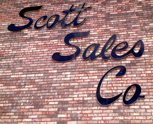 Gillian’s Lists Nashville Typography  Wordless Wednesday