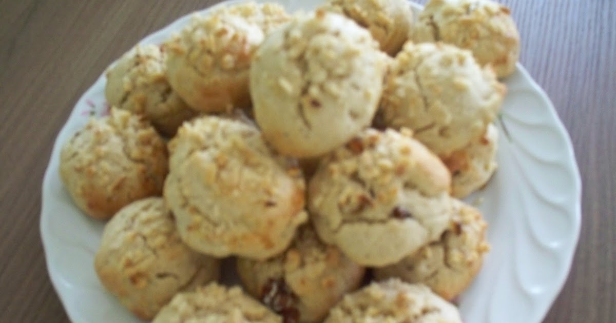 çatlak kafe Elmalı ve üzümlü damla kurabiye