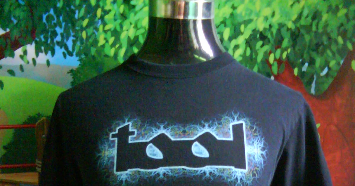 EnjOytAblE COllEctIOn Tool band t shirt