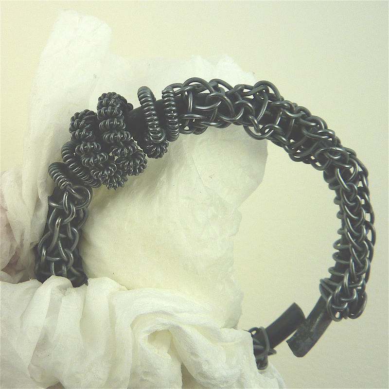 Sharilyn Miller FREE Tutorial Fisherman's Cuff Bracelet