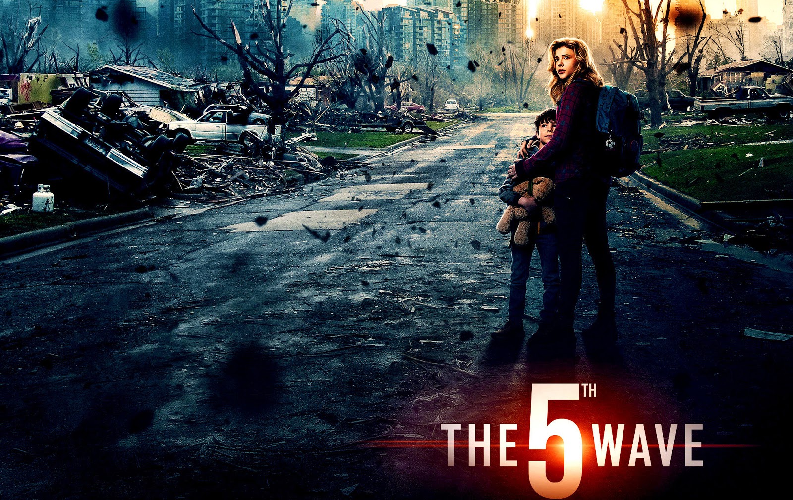 The 5th Wave' Movie Review: Chloe Moretz in Dystopian Drama