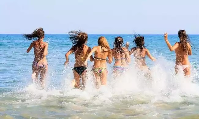 «Φλέγεται» όλη η χώρα: Στο έλεος του καύσωνα για δεύτερη μέρα – Πού χτύπησε 45άρια ΧΑΡΤΗΣ «Φλέγεται» όλη η χώρα: Στο έλεος του καύσωνα για δεύτερη μέρα – Πού χτύπησε 45άρια ΧΑΡΤΗΣ