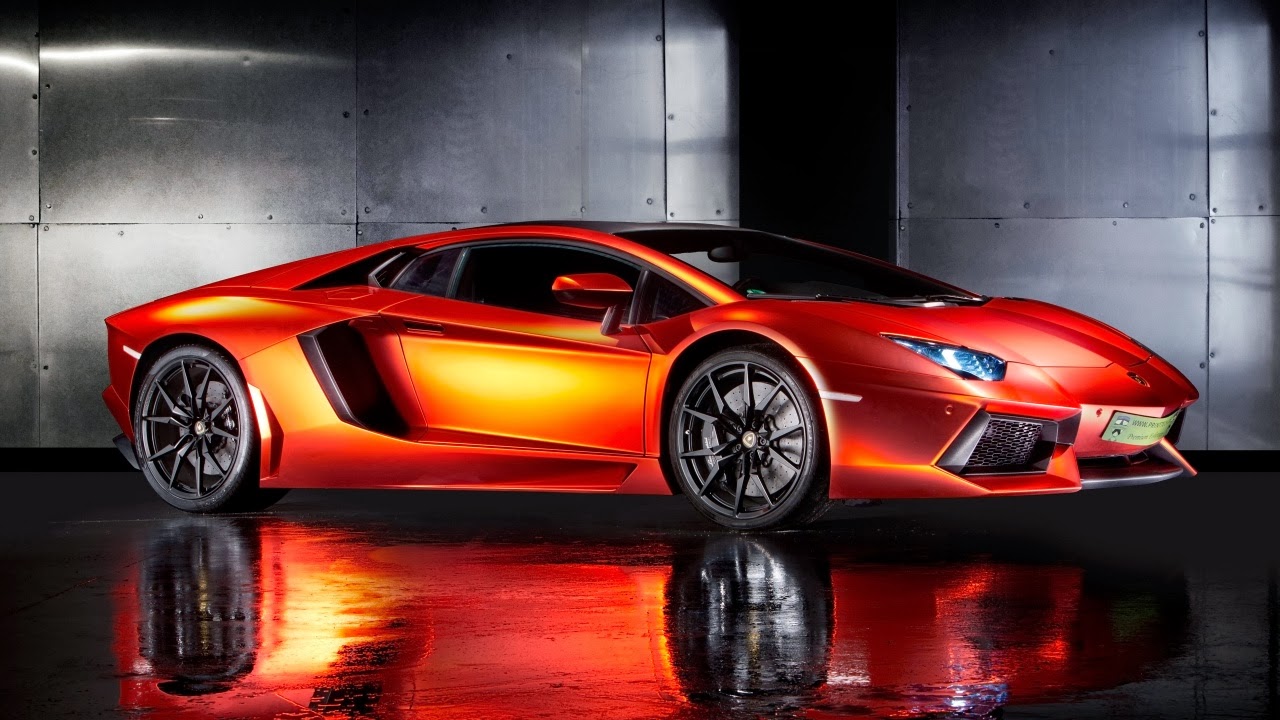 Galeri Foto Mobil Lamborghini Berbagai Model Terkini 2014 Elang