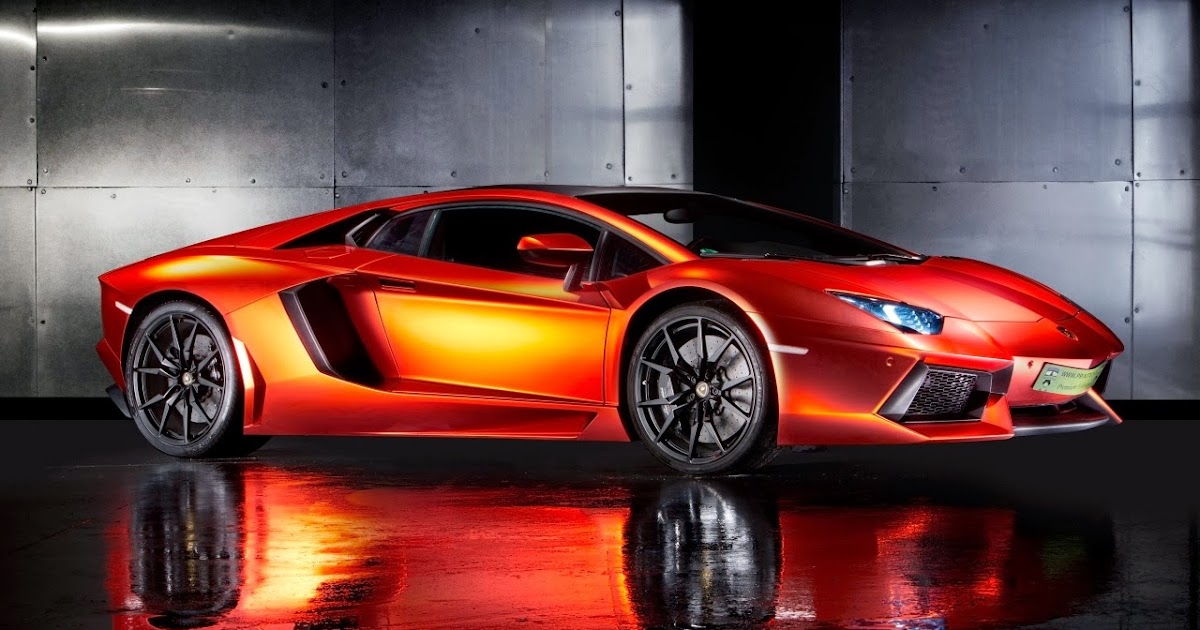 Mobil Sport Lamborghini 2012 Wallpaper