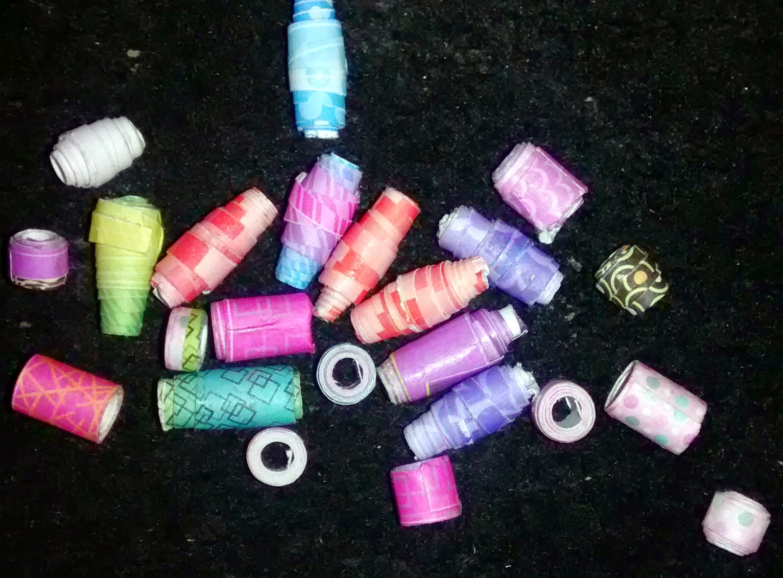 children's crafts, jewelry supplies, how to make paper beads, recycled paper, upcycled paper