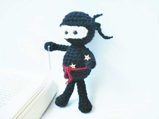 AllSoCute Amigurumis: Amigurumi Crochet Black Ninja Pattern