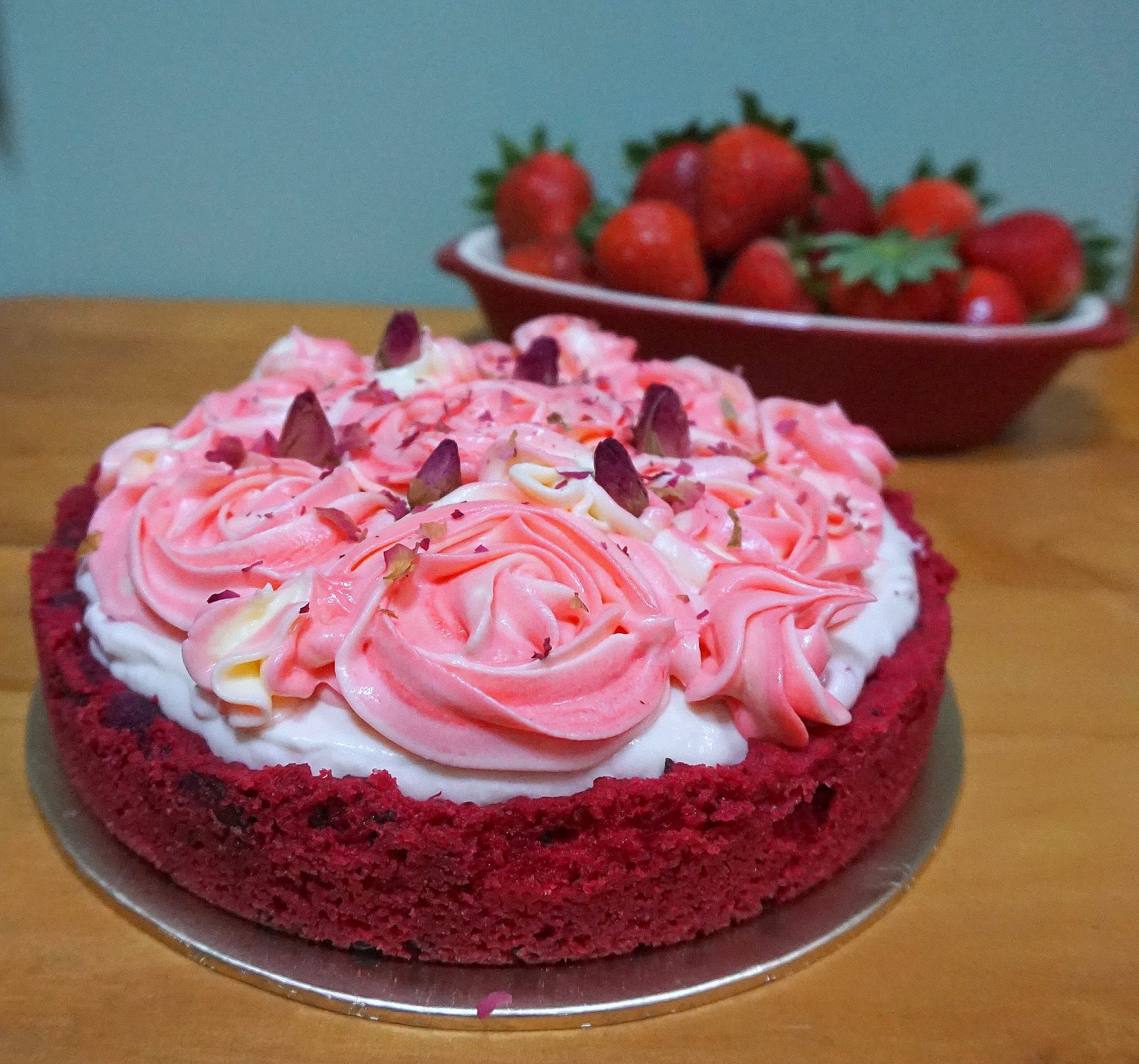 Strawberry Cheesecake with Red Velvet Cookie Crust Sherbakes