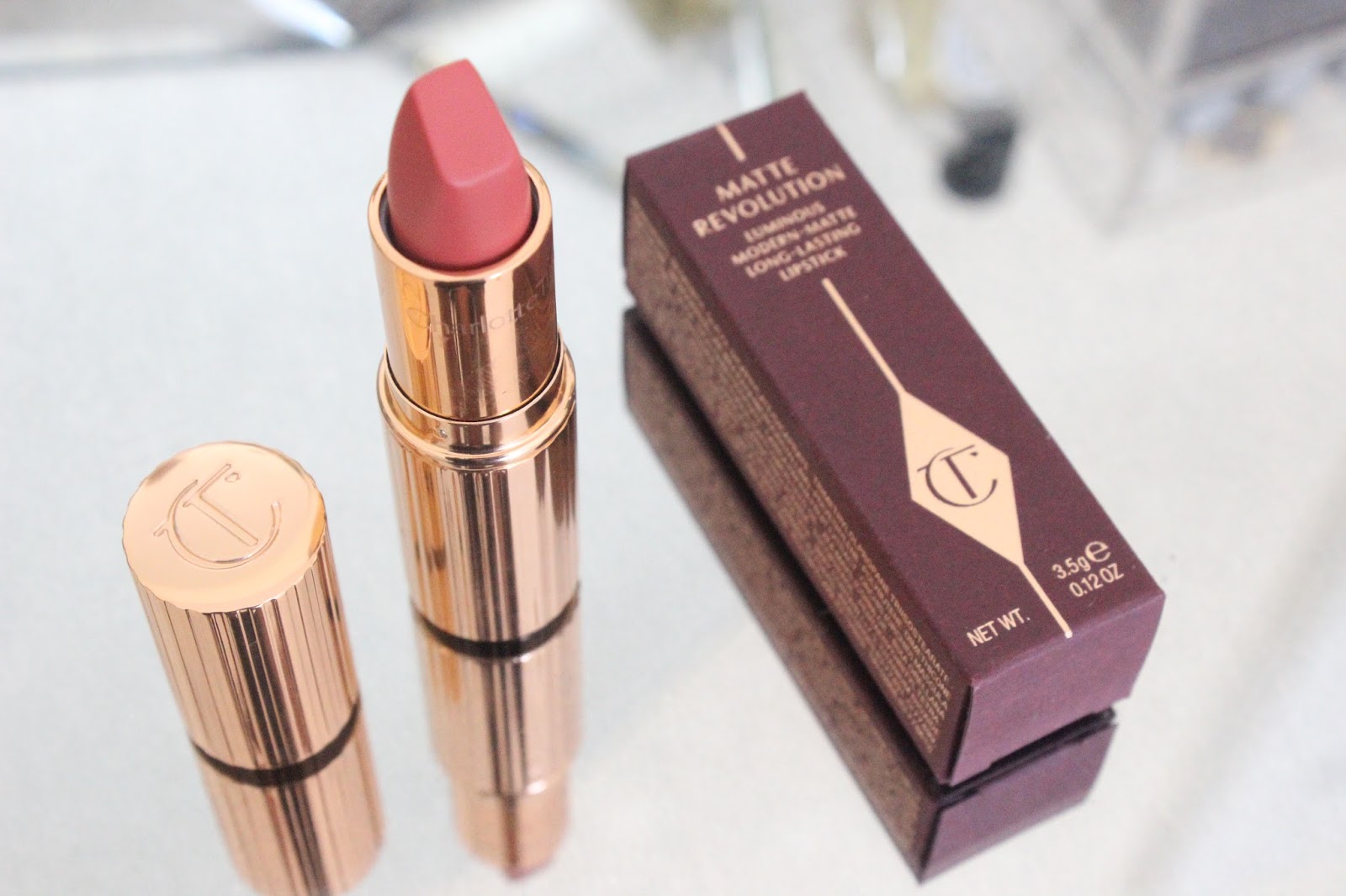 à¸à¸¥à¸à¸²à¸£à¸à¹à¸à¸«à¸²à¸£à¸¹à¸à¸�à¸²à¸à¸ªà¸³à¸«à¸£à¸±à¸ Charlotte Tilbury K.I.S.S.I.N.G Lipstick Sexy Sienna