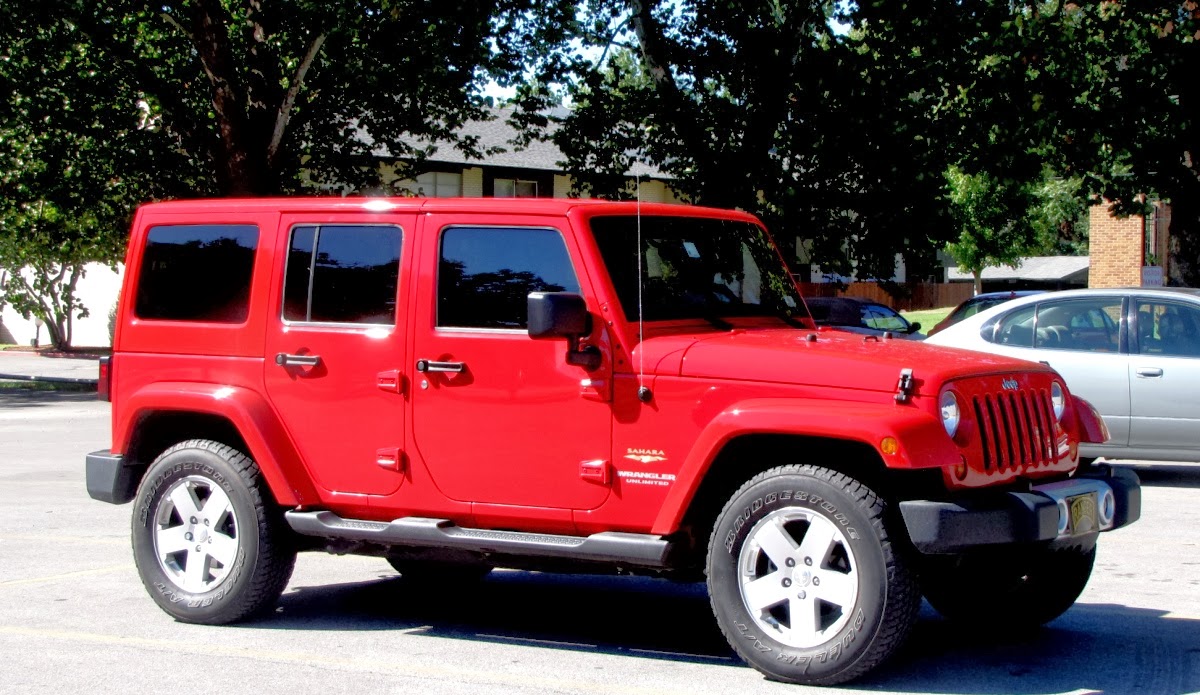 Tulsa Gentleman Ruby Tuesday Jeep Wrangler Sahara
