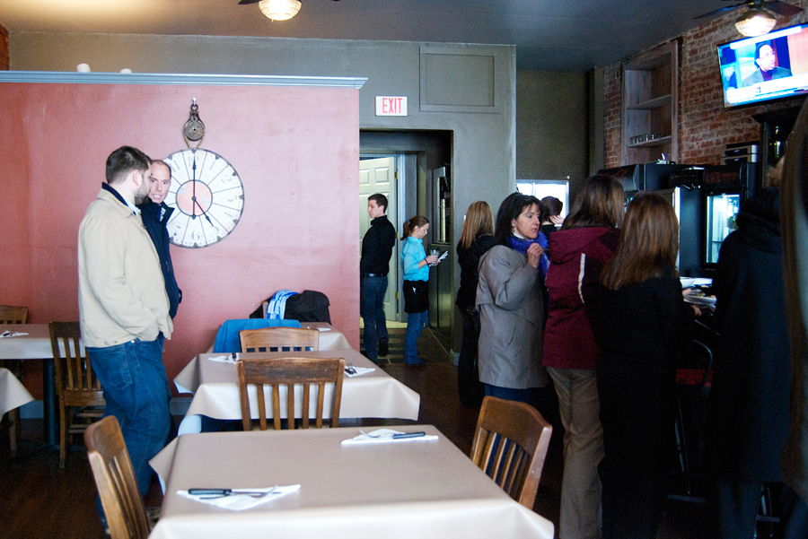 Henderson Tourist Commission Commonwealth Kitchen + Bar Opens Today