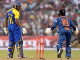 India Vs Sri Lanka Final Kulasekara Out  World Cup 2011 Live Stream Video ESPN Star
