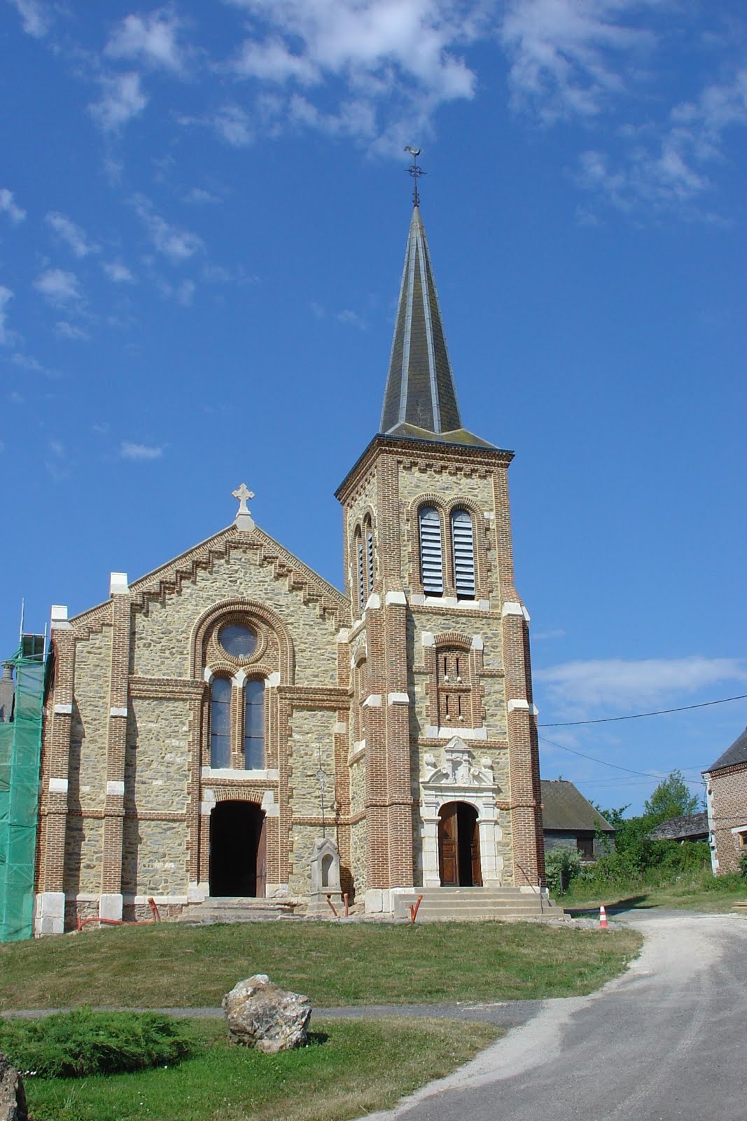 Ravalement réalisé à l'église de Beaulieu (Ardennes)