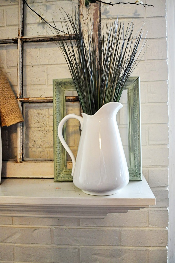 Peppermint Plum {White Pitchers with Flowers}