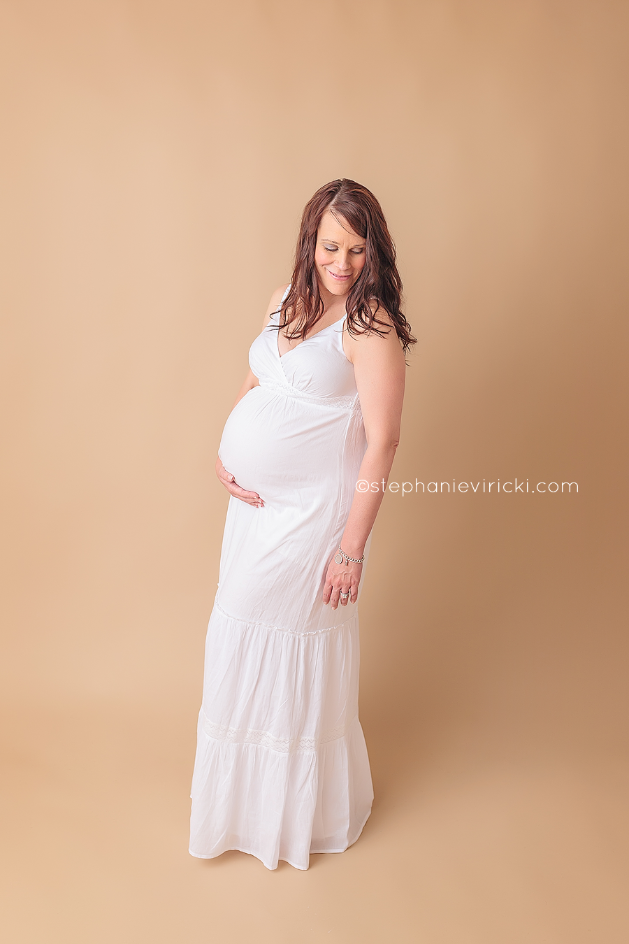 Awaiting Baby B Louisville Maternity Photography Louisville Newborn Photographer Stephanie