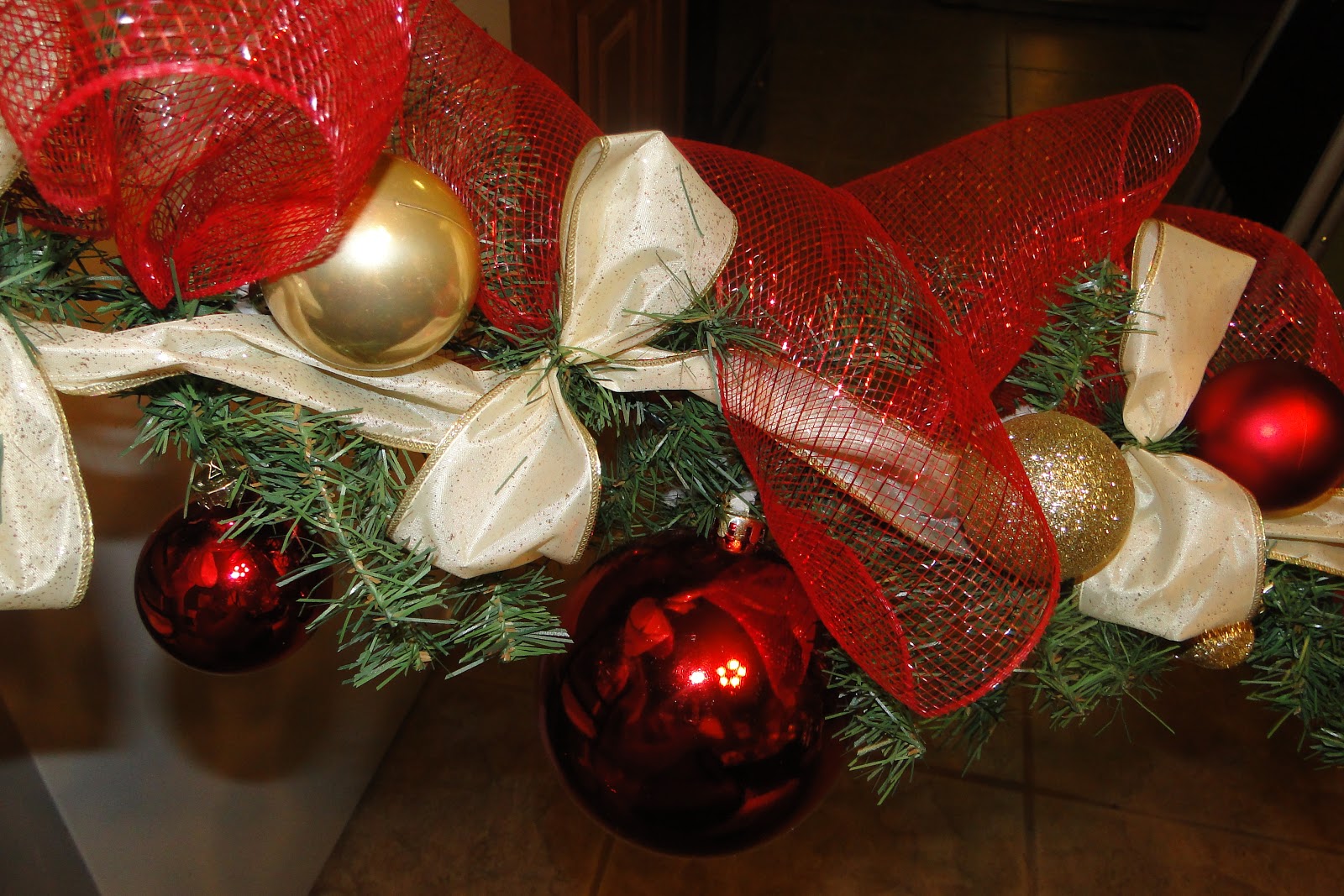 Discount Mommy: Christmas Garland and Wreath for under $20