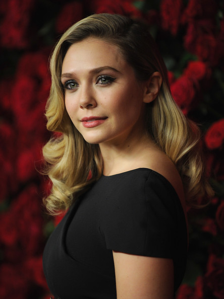 Short Hairstyles Elizabeth Olsen Retro Hairstyle Photo