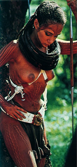 Pamela+Bellwood++(19)