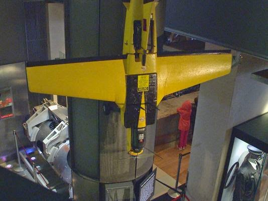 Il drone spia WASP esposto all'International Spy Museum