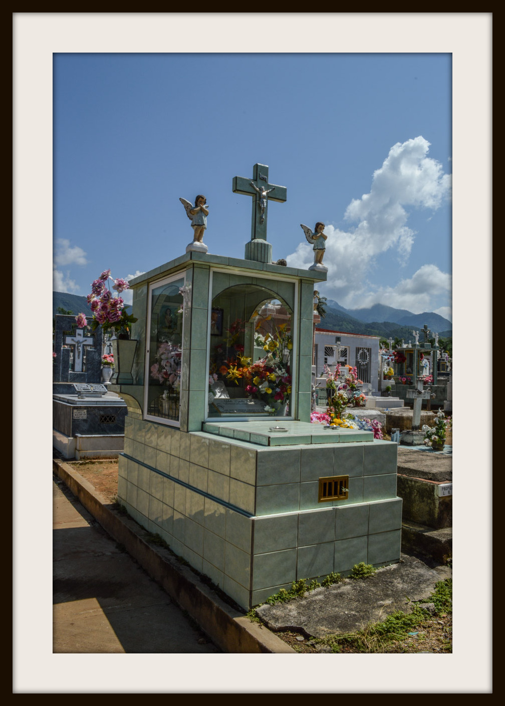 Cementerios de México Clasificación de Tumbas Mexicanas