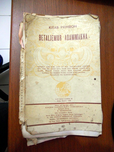 Yuyun129 Primbon Jawa Kuno Betaljemur Adammakna Untuk Ramalan Jodoh