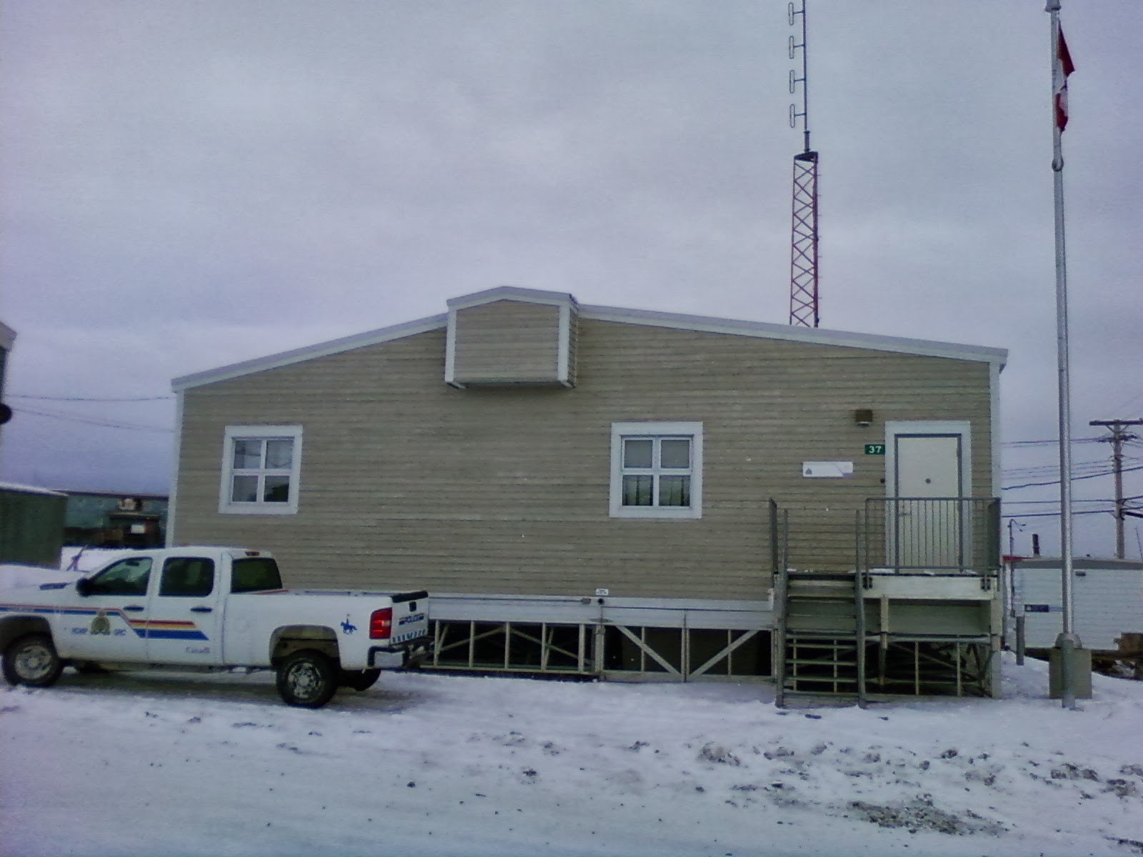 Life in Whale Cove, Nunavut The Town