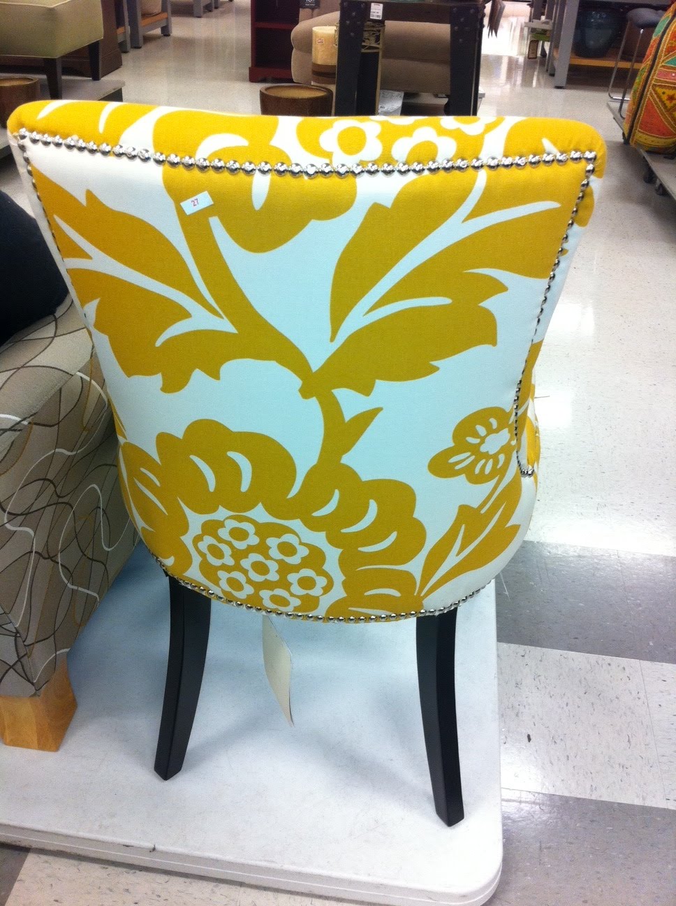 alamode The dining chair Weekend Finds!