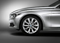 BMW-330e-33.jpg