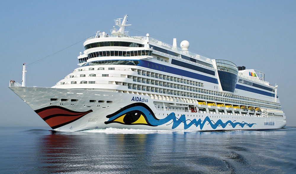 REVELL AIDA ‘DIVA’ CRUISE SHIP TEST SHOTS OF KIT Megamag 2