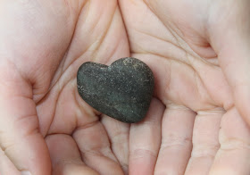 Heart Rocks