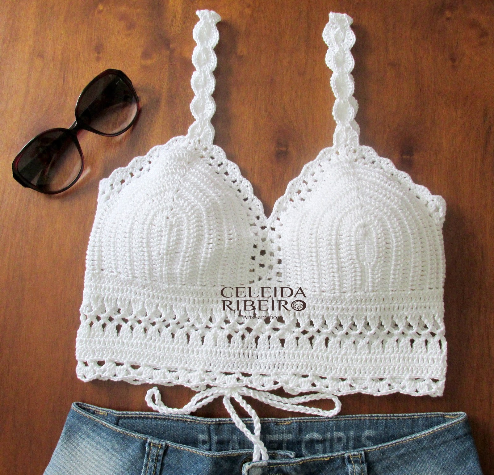 Celeida Ribeiro Cropped top de crochet!