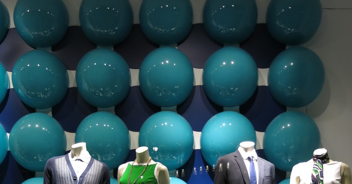 Banana Republic, London