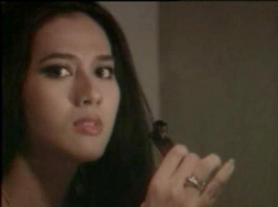 beautiful women: Rini S. Bono