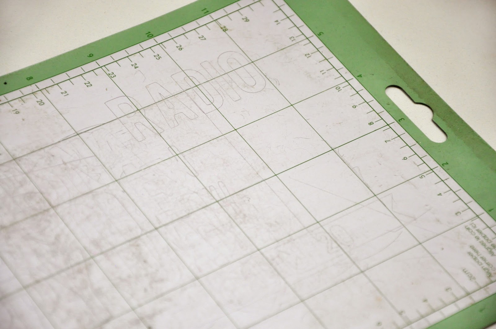 How to restick your cutting mat/ Cuidado plancha de corte Agus