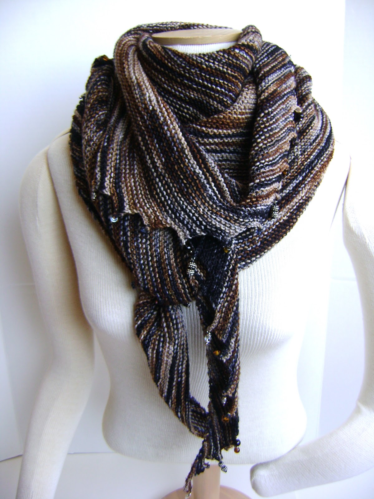 Creative Designs by Sheila Zachariae Charmed Again Hitchhiker Scarf