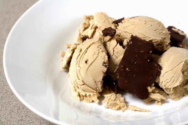Vegan Coconut & Dark Chocolate Chunk Ice Cream