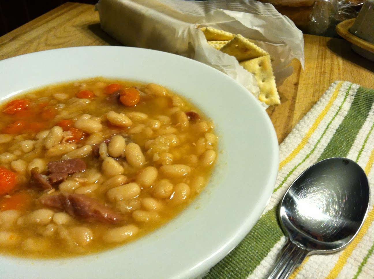 SourdoughNative Slow Cooker Navy Bean & Ham Soup